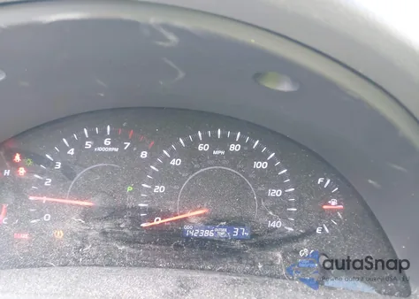 2010 Toyota Camry Le из США, поврежденный, VIN 4T4BF3EK3AR052124